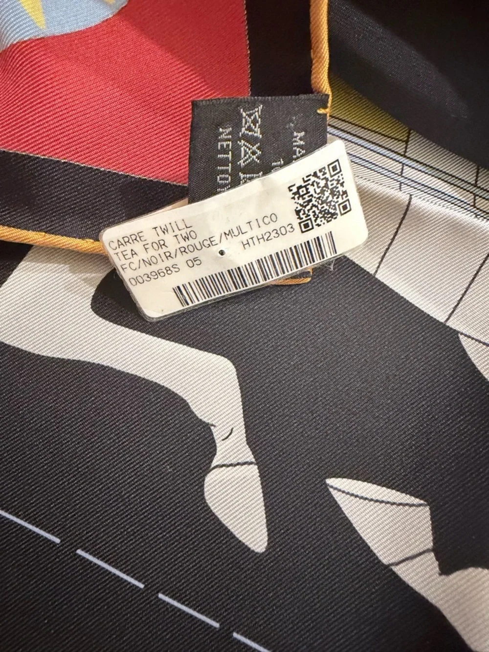 Hermes “tea for two” 90cm Carre Silk Scarf - Picture 2 of 8